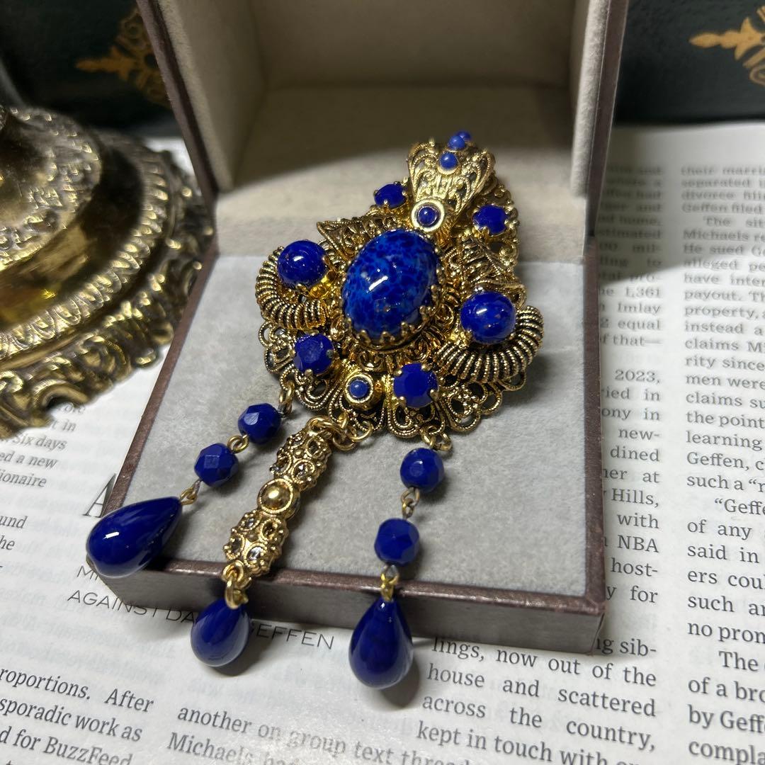 W.GERMANY西ドイツ製ヴィンテージブローチ 大きなぶら下がり ブルー