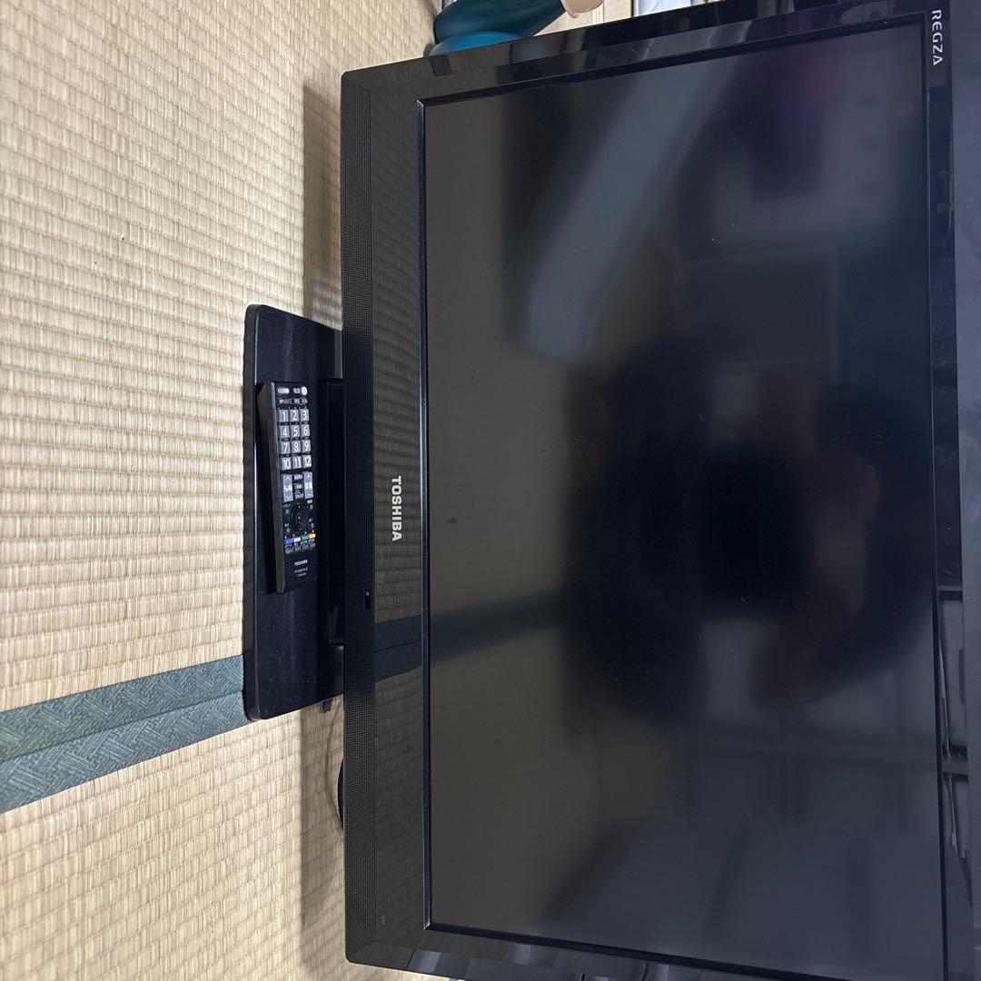 テレビTOSHIBA 32型
