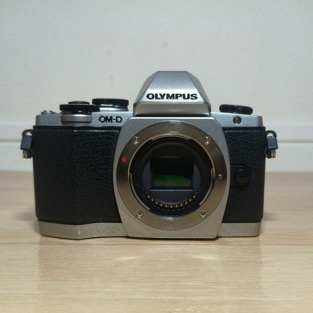OLYMPUS OM-D EM-10 Marc-Ⅰ ミラーレス一眼カメラ