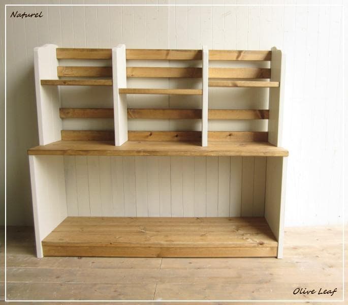 サイズ、デザインオーダー可！お子様目線ラックシャビーホワイト無垢材●受注製作