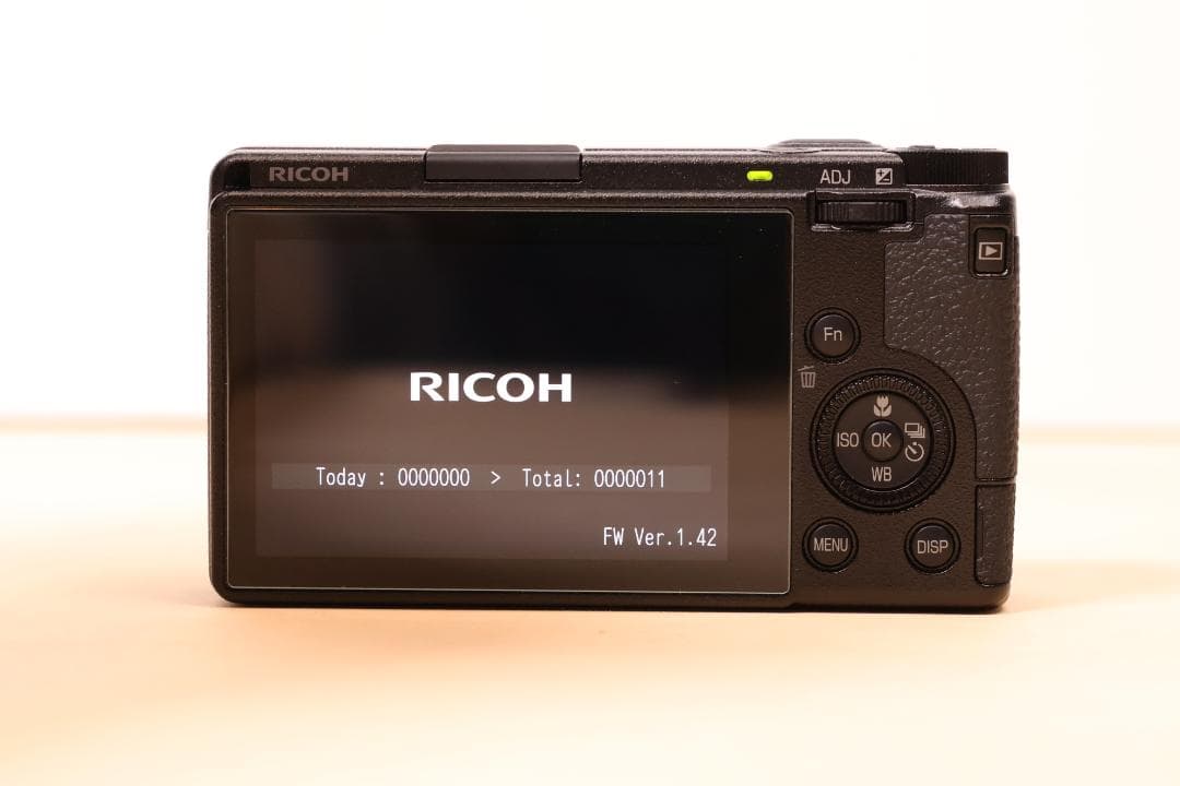 RICOH GR IIIx コンデジ GR3x ほぼ未使用 外付けフラッシュ付