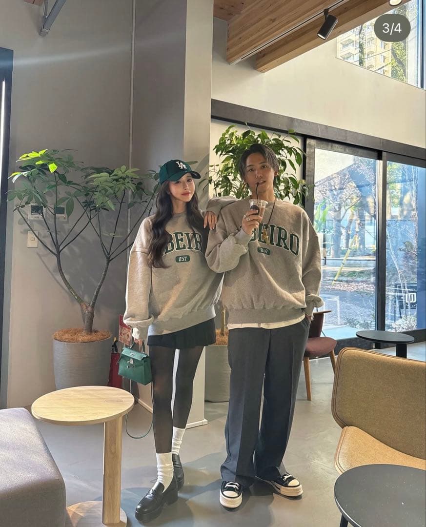 【あみさん着用】LIBEIROリベイロカレッジロゴプルオーバートレーナー