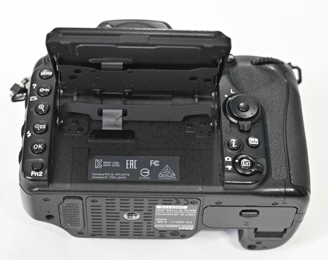 Nikon D500 デジタル一眼レフカメラ