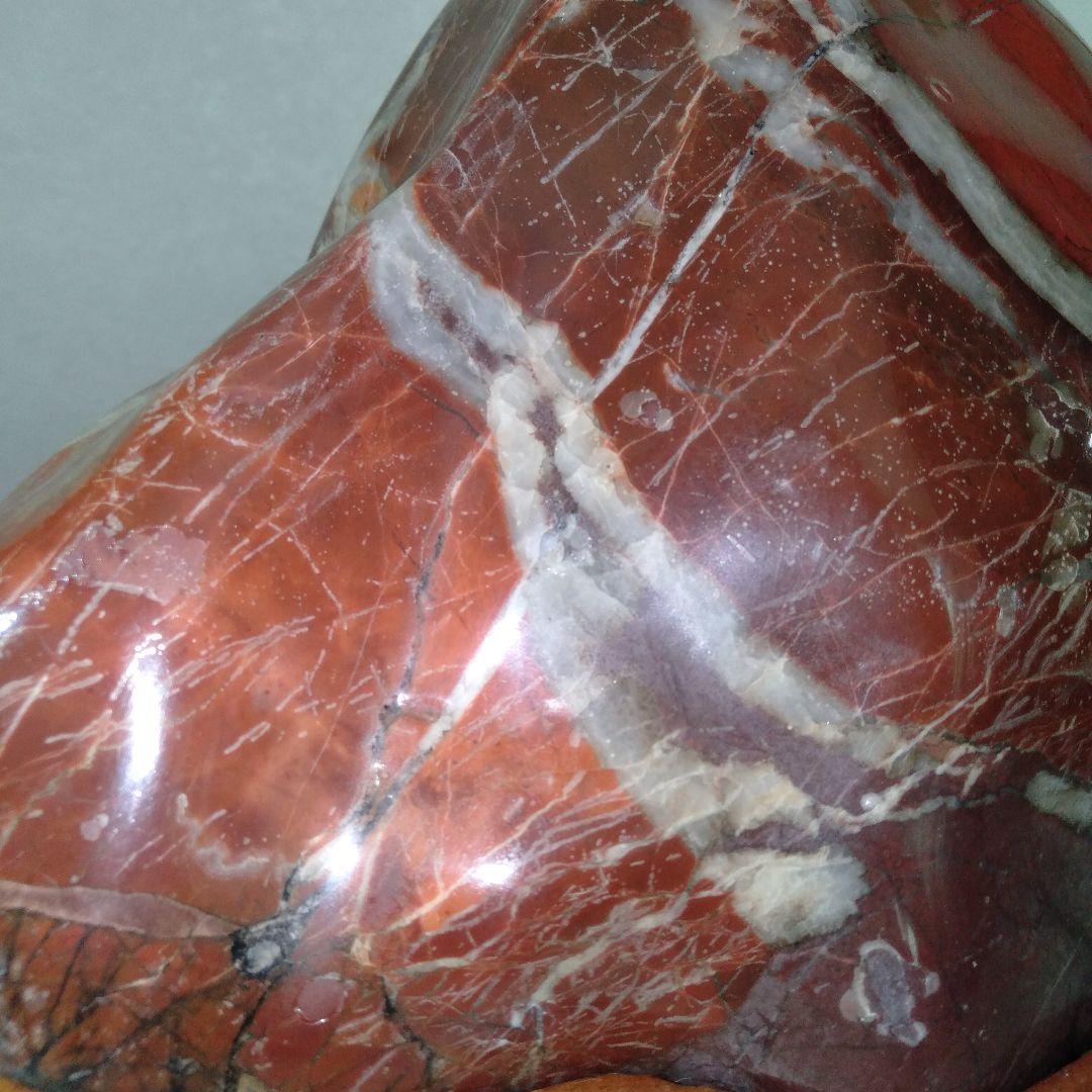 赤玉石　赤石　徳島県産　ジャスパー　　 台付き１個