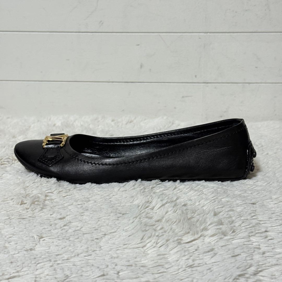 極美品✨ ルイヴィトン　パンプス　LVロゴ　ゴールド　レザー　黒　37 1/2