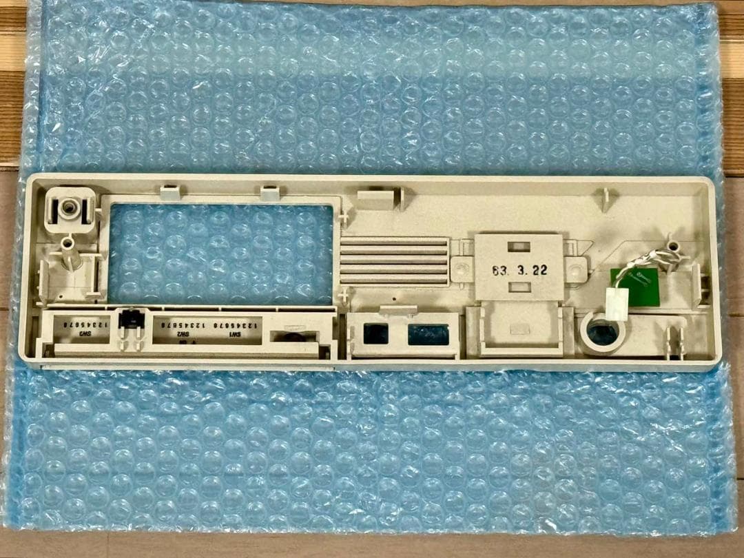 NEC PC-9801UV11 電源ON、FDD起動、26K音源の動作を確認済