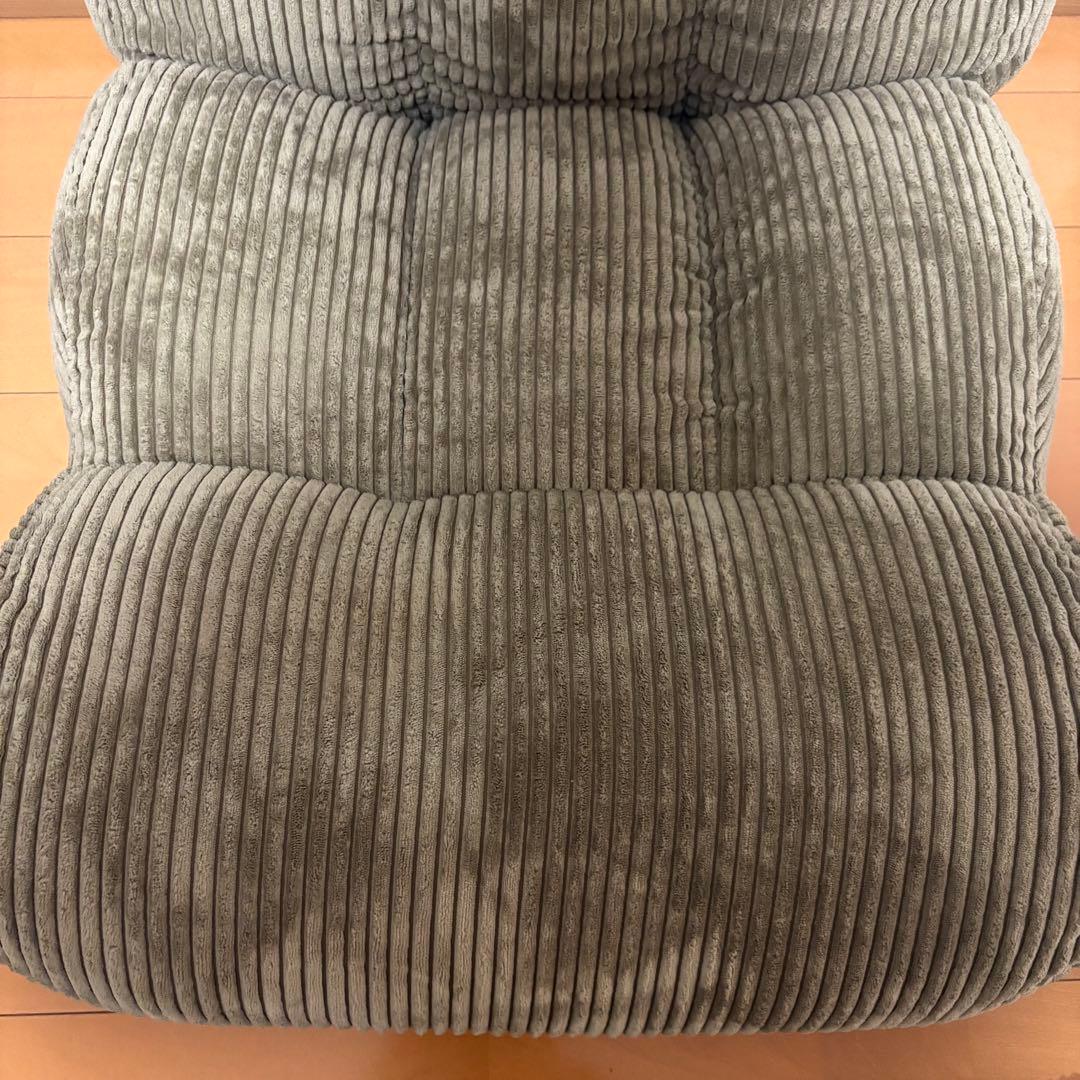 Piglet jr オリーブグリーン　座椅子 フロアチェア