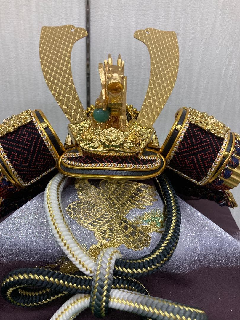 E32 五月兜のみ　11号兜　鎧兜　訳あり特価　五月人形　兜　兜飾り　五月初節句