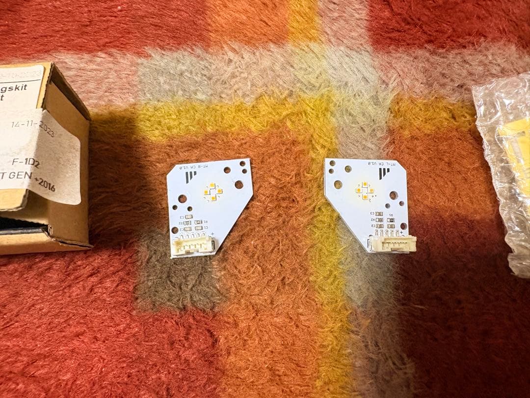 Scania LED デイライト　アンバー左右set