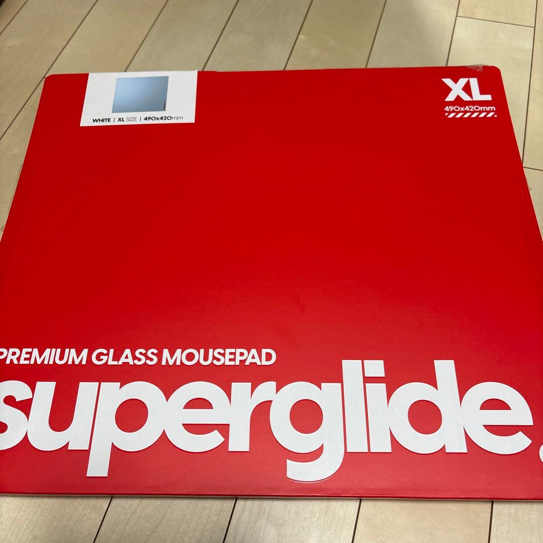 superglide XL ホワイトガラスマウスパッド 490x420mm