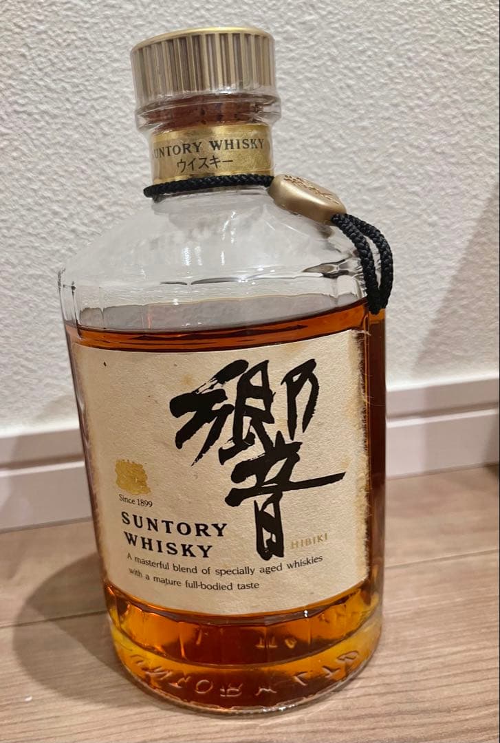 響　サントリー　ウイスキー　ゴールドラベル　金キャップ　750ml