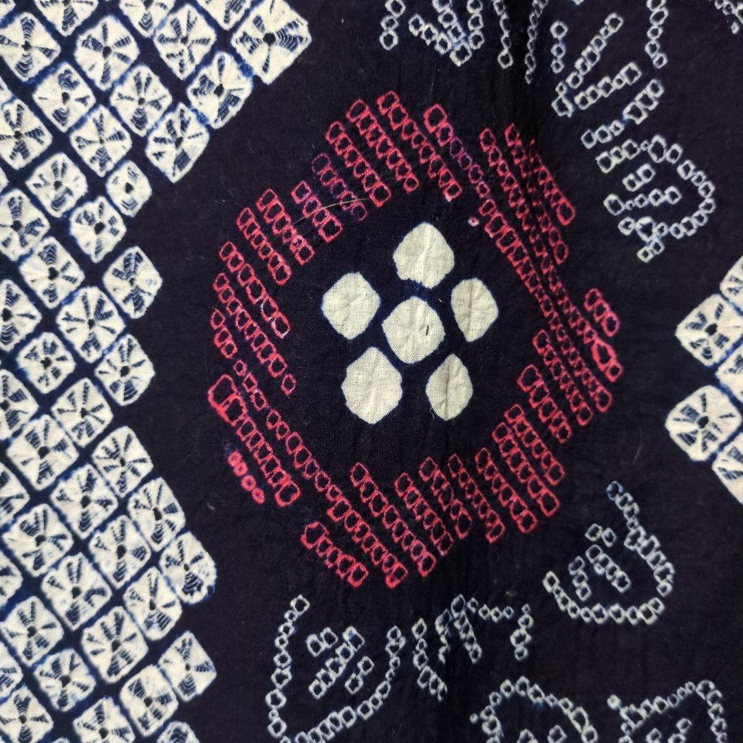 未使用に近　日本人の手縫い木綿　藍染　総絞り浴衣です。