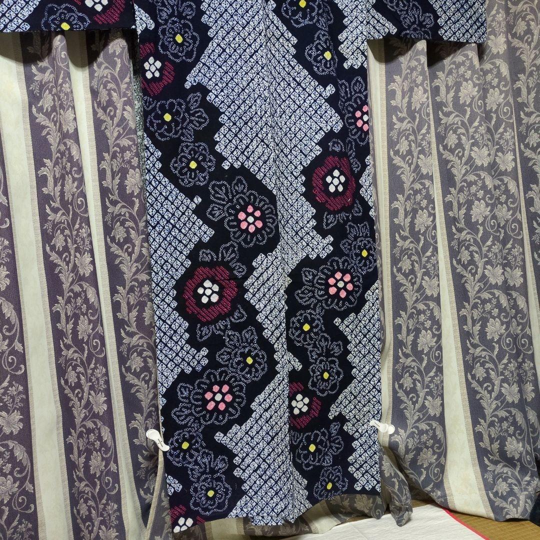 未使用に近　日本人の手縫い木綿　藍染　総絞り浴衣です。