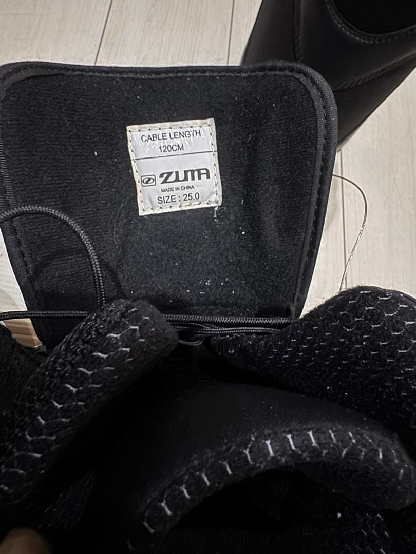 ZUMA スノーボードブーツ BOA 25センチ