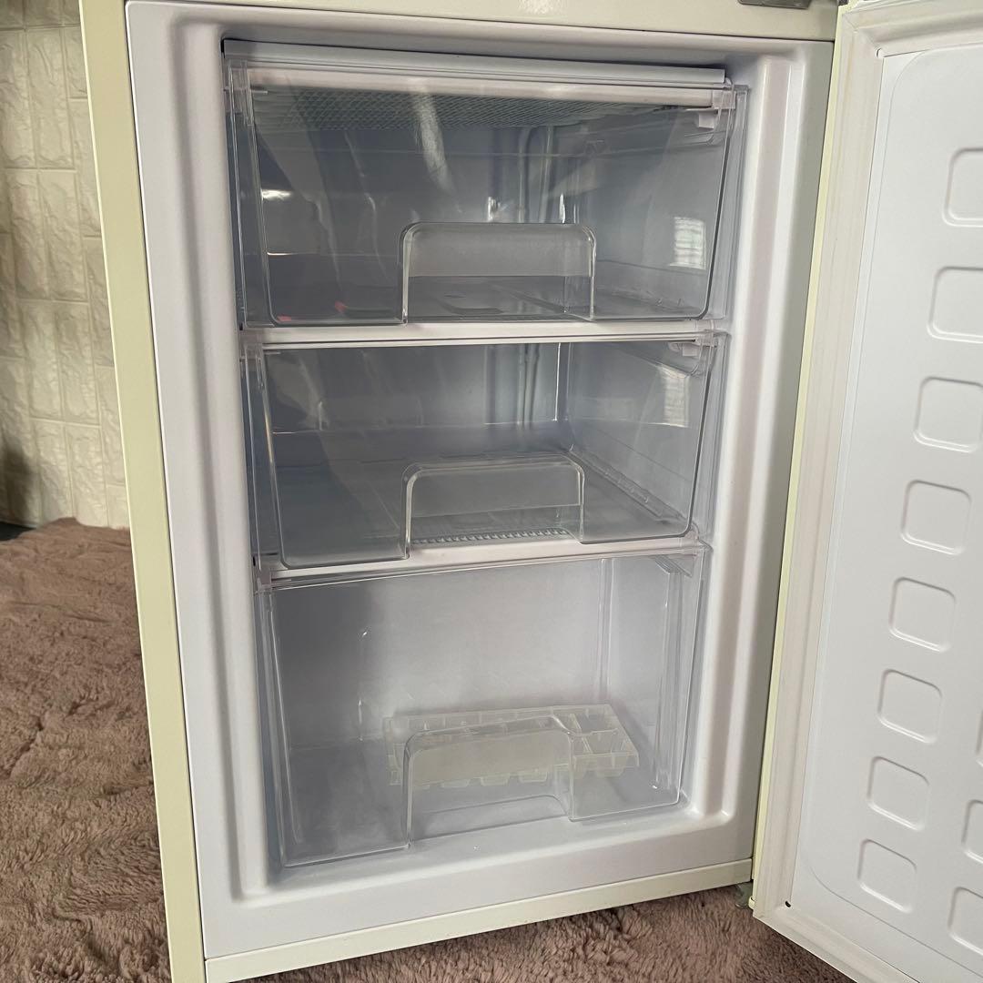 都内23区配送無料✨株式会社オーヤマ 冷蔵庫　レトロ　　2022年製