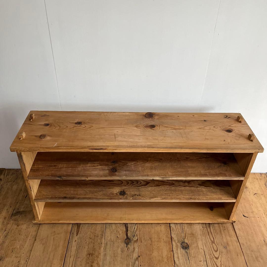 アンティーク オープンラック ローボード 本棚 食器棚 脚付き 無垢材 無塗装