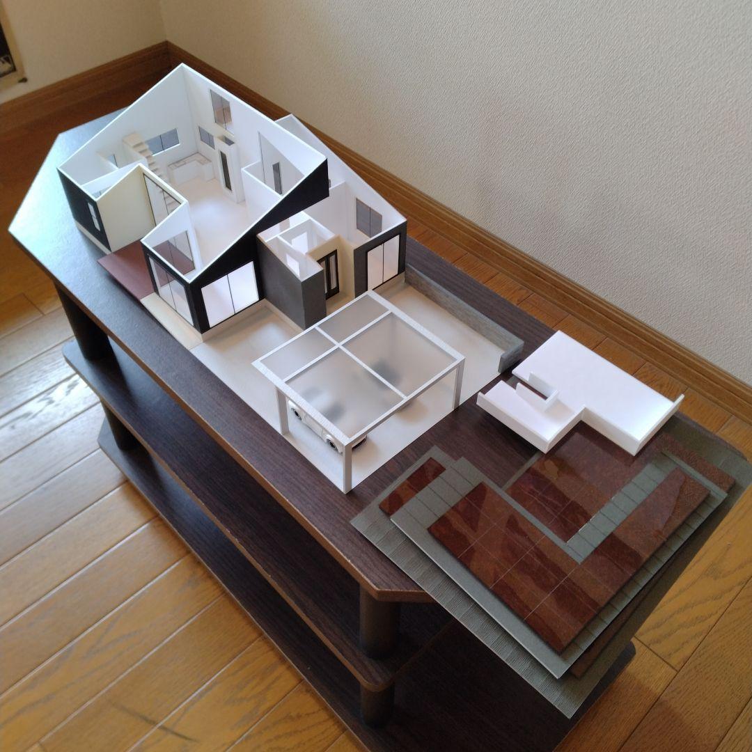 50分の1，平屋＆ロフト内外模型No.90『威風堂々328・凛』