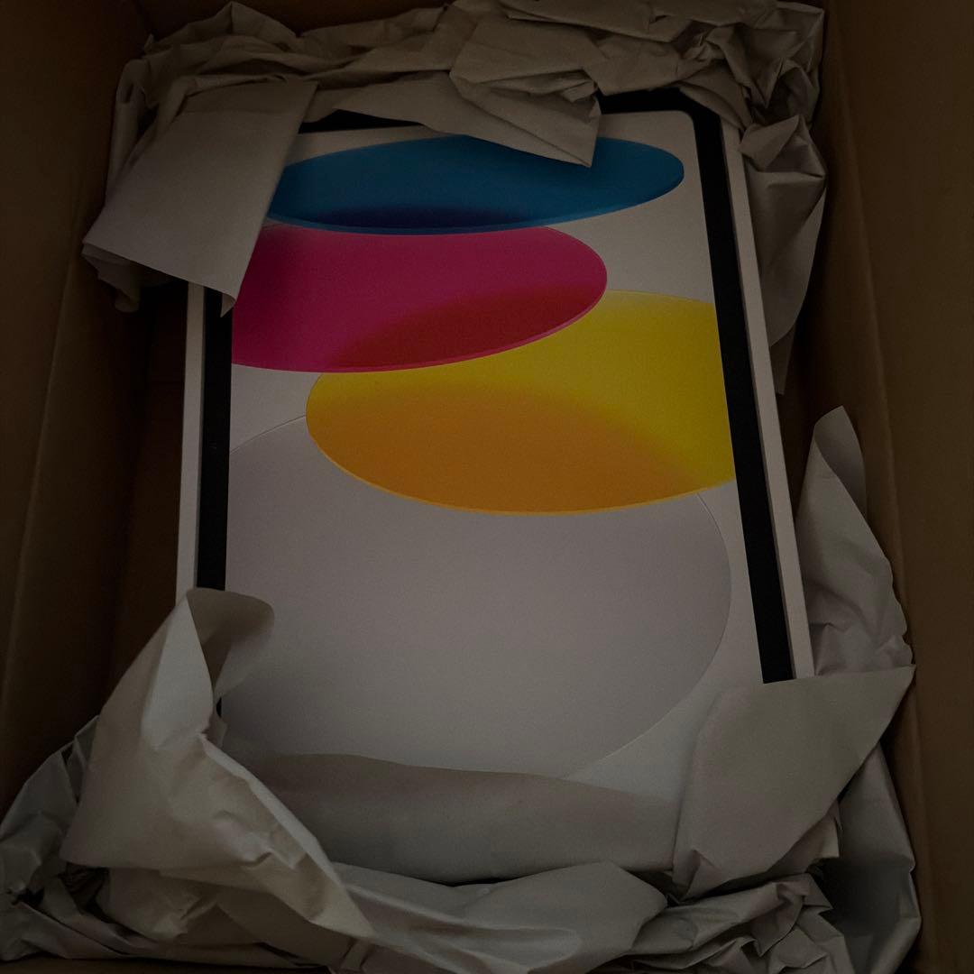 Apple 11 インチ iPad (A16): 11 インチモデル 新品未開封