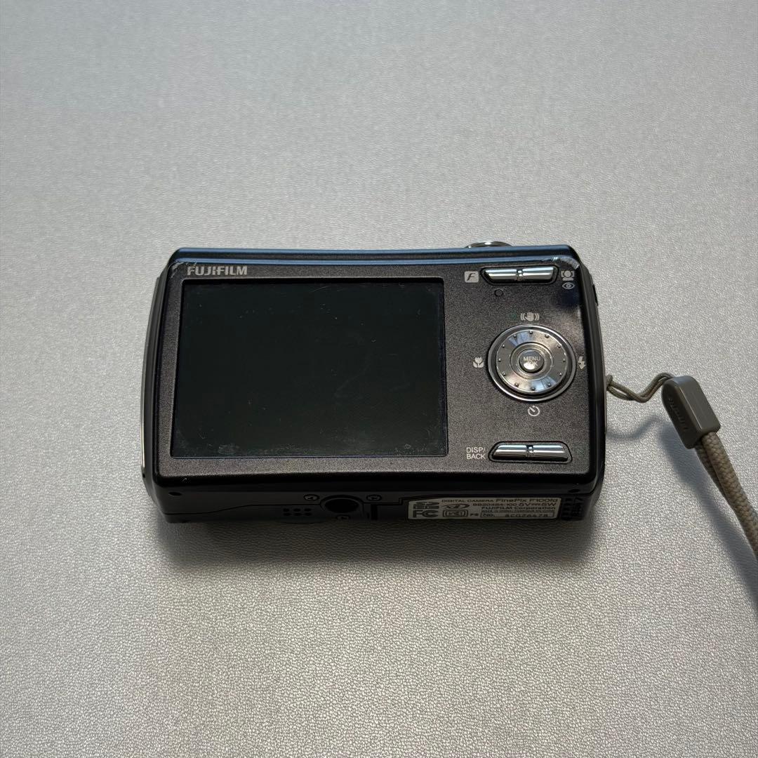 デジタルカメラ Fujifilm FinePix F100fd