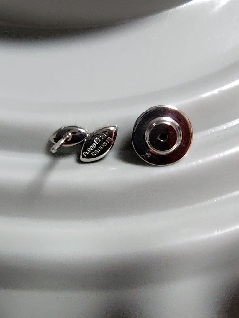 キョエちゃん　ロイヤルアッシャー ASSCHER ピンブローチ