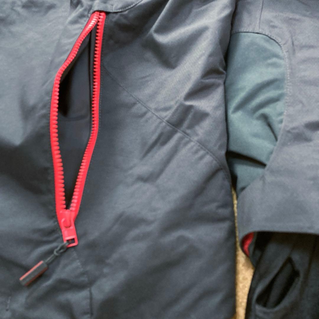 【美品】デサントdescentスキーウェアHEAT NAVIスキー Mメンズ黒