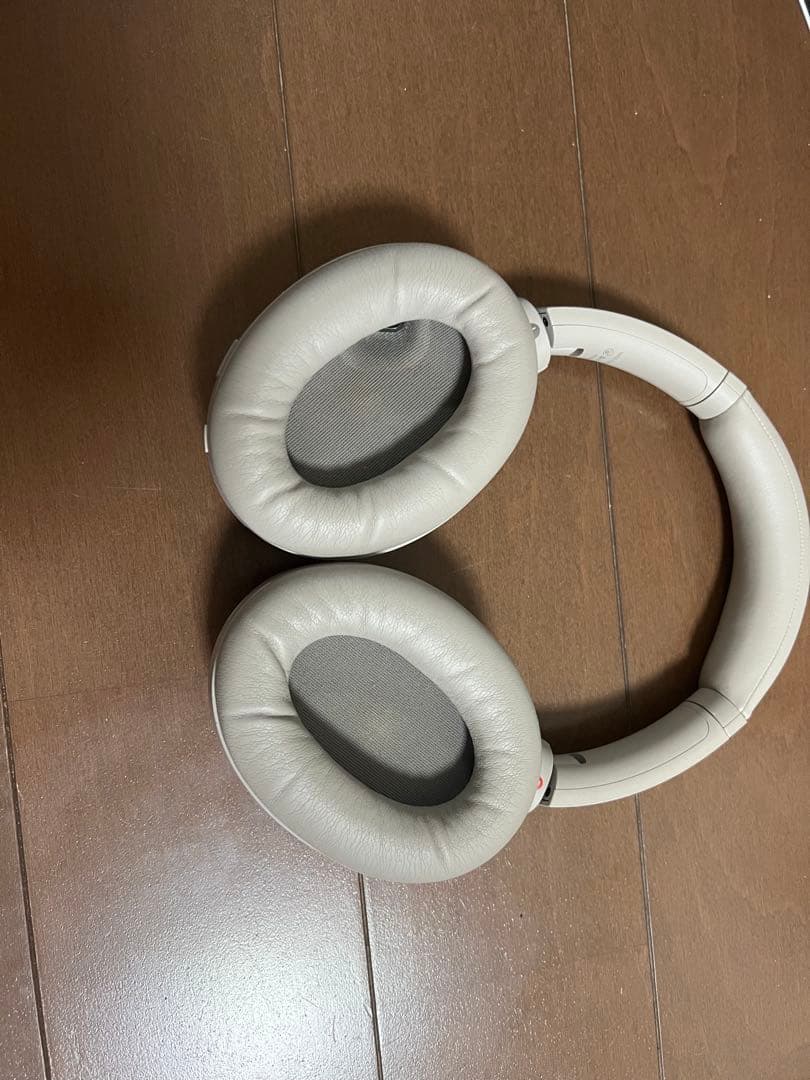 SONY ワイヤレスヘッドホン WH-1000XM4 箱付き