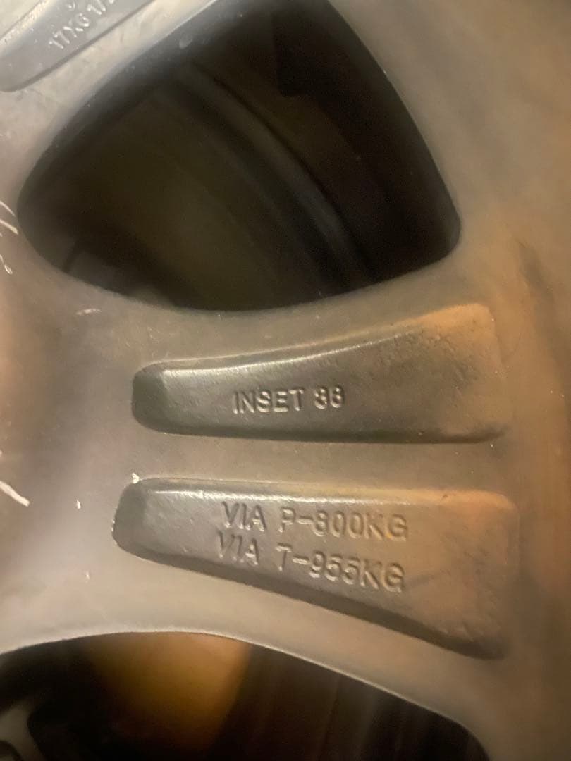 ハイエース　FLEXオリジナルカラー　バルベロ　17インチ