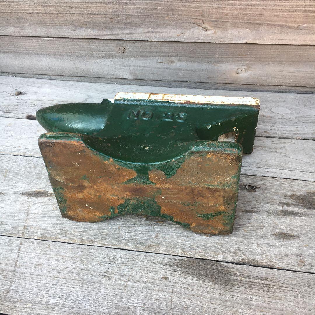 ヴィンテージアンビル台座セット