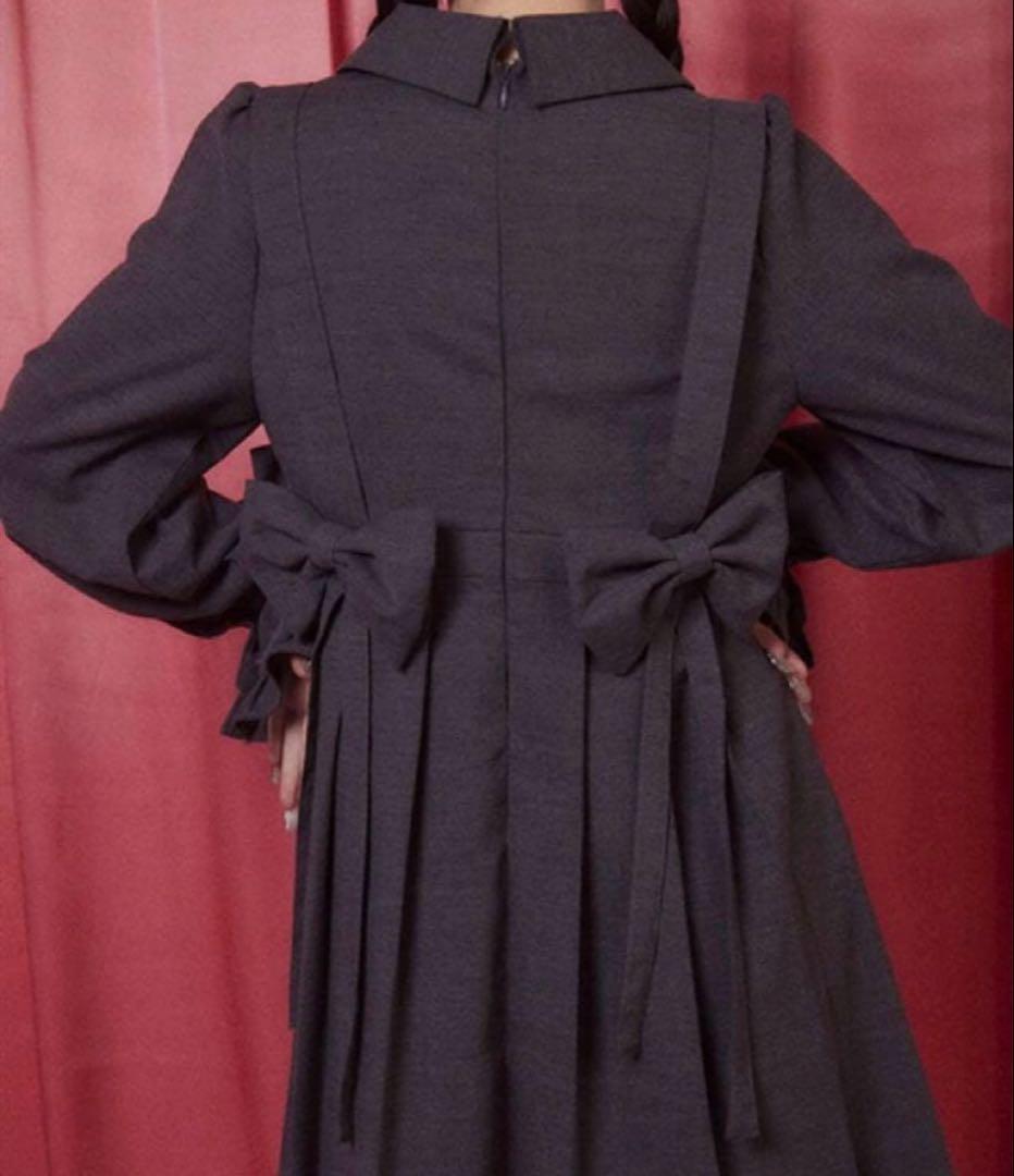 【Fickle Bebe】リボンプリーツワンピース グレー