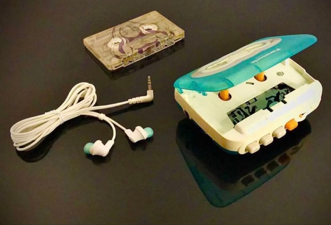 カセットプレーヤーPanasonic RQ-CW05 「 整備済み、完動超美品」