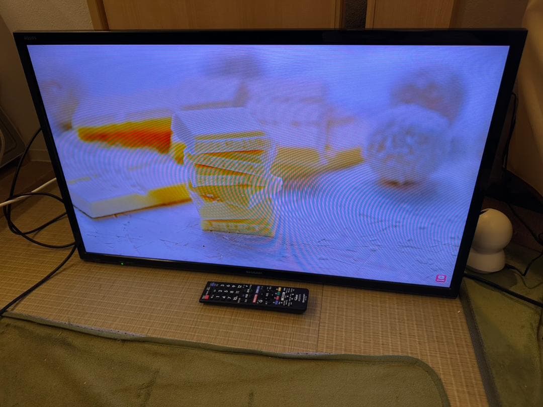 SHARP シャープ　32型　テレビ 2T-C32AE1 2019年製　超美品！