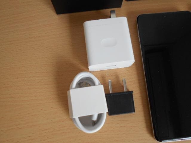 ★Realme GT7 Pro 12GB/256GB ほぼ未使用 即日発送可！★