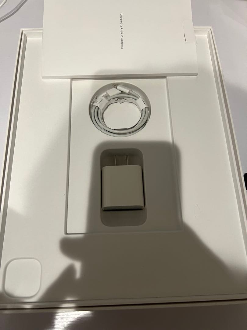 iPad Pro 第4世代 12.9 128GBWiFiモデル(カバー、ペン付)