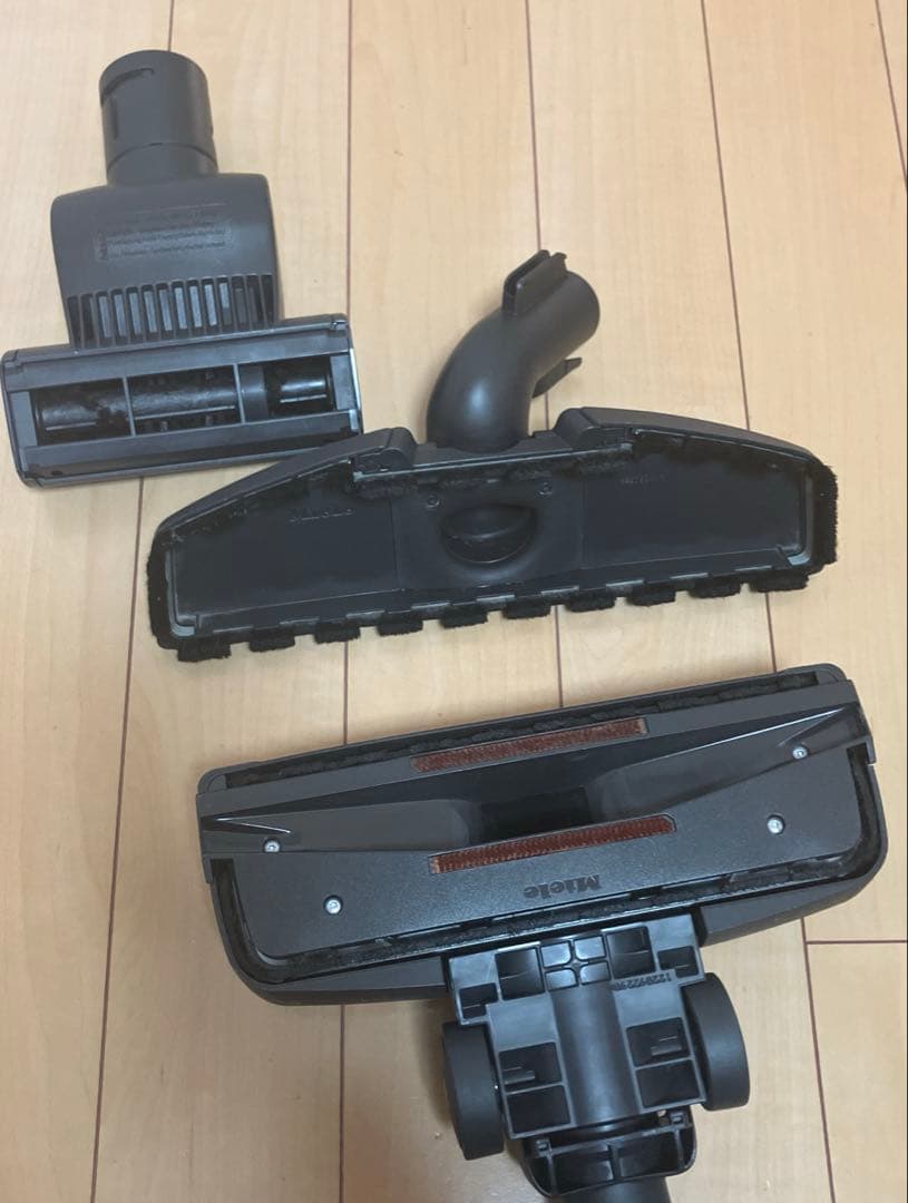 Miele ミーレ 掃除機 コンパクト C2 HS14 SDC04