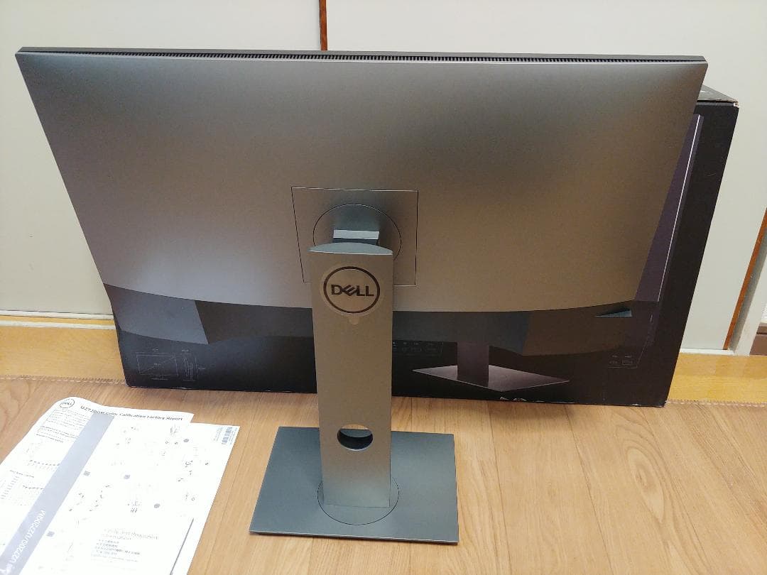 美品 DELL 4K U2720QM 付属品完備 ドット抜けなし 画面傷なし