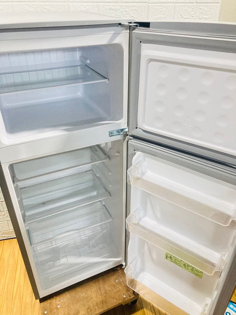 ① 冷凍冷蔵庫 2ドア SHARP 128L SJ-H13E-S 2019年