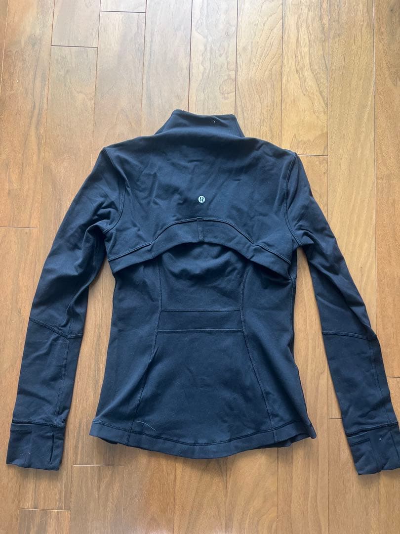 lululemon ブラックハイネックヨガウェア