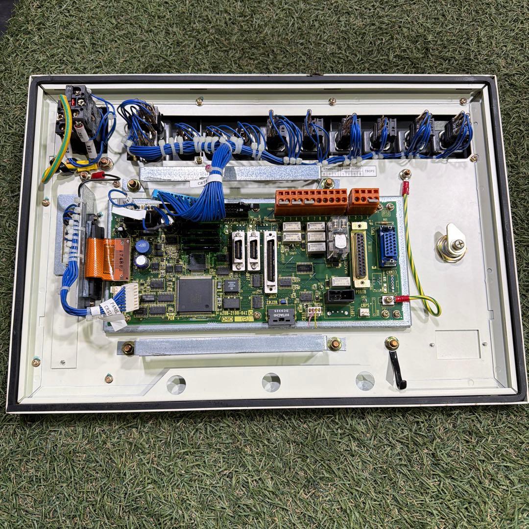 電源ユニット FANUC A20B-2100-0420 FANUC SYSTEM R-J3