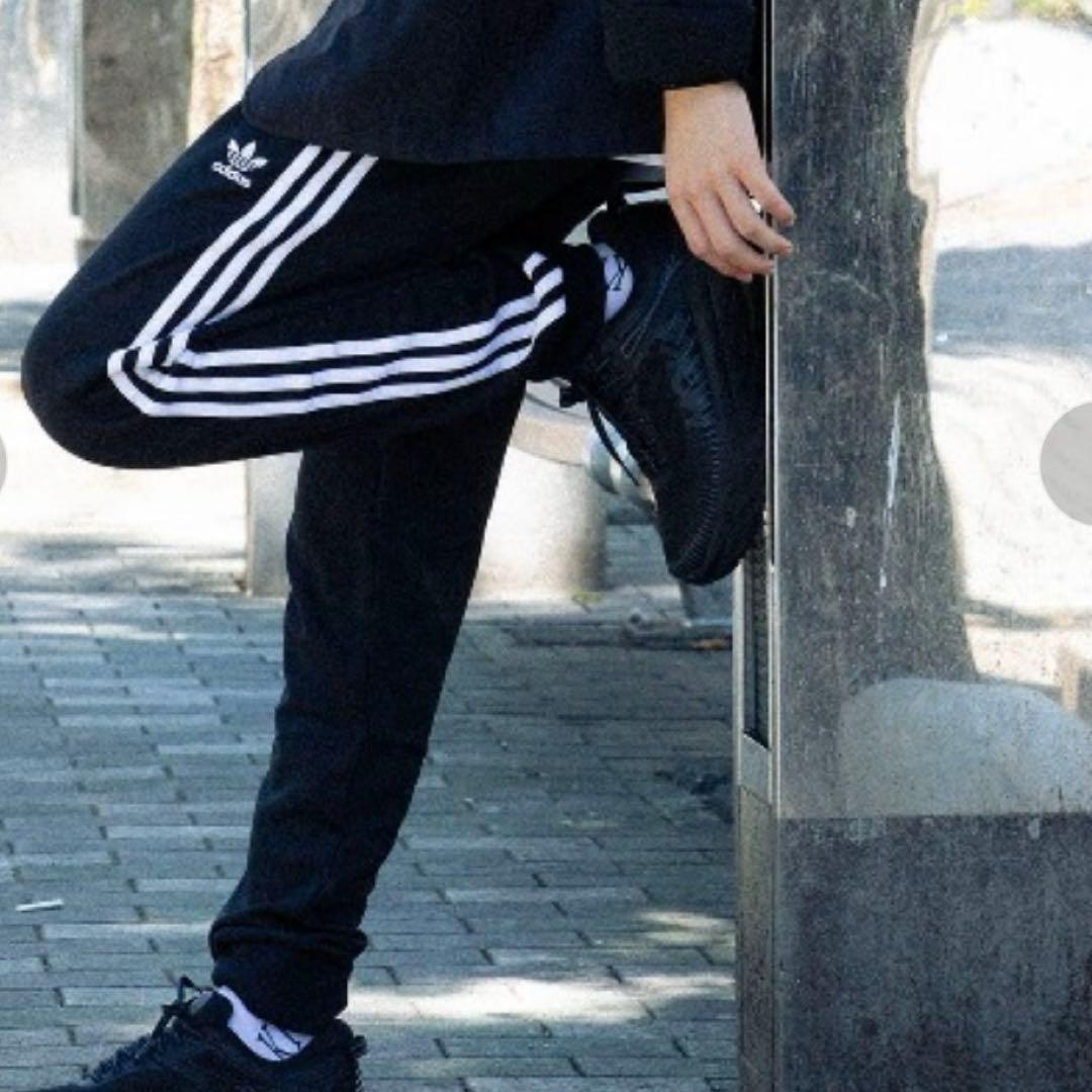 2/8まで限定価格❣️adidas トラックパンツ トレフォイルGF0210 XL