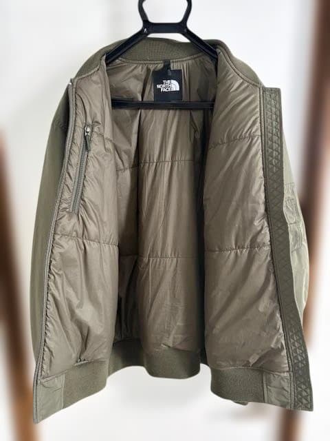 The North Face ナイロンジャケット　XLサイズ