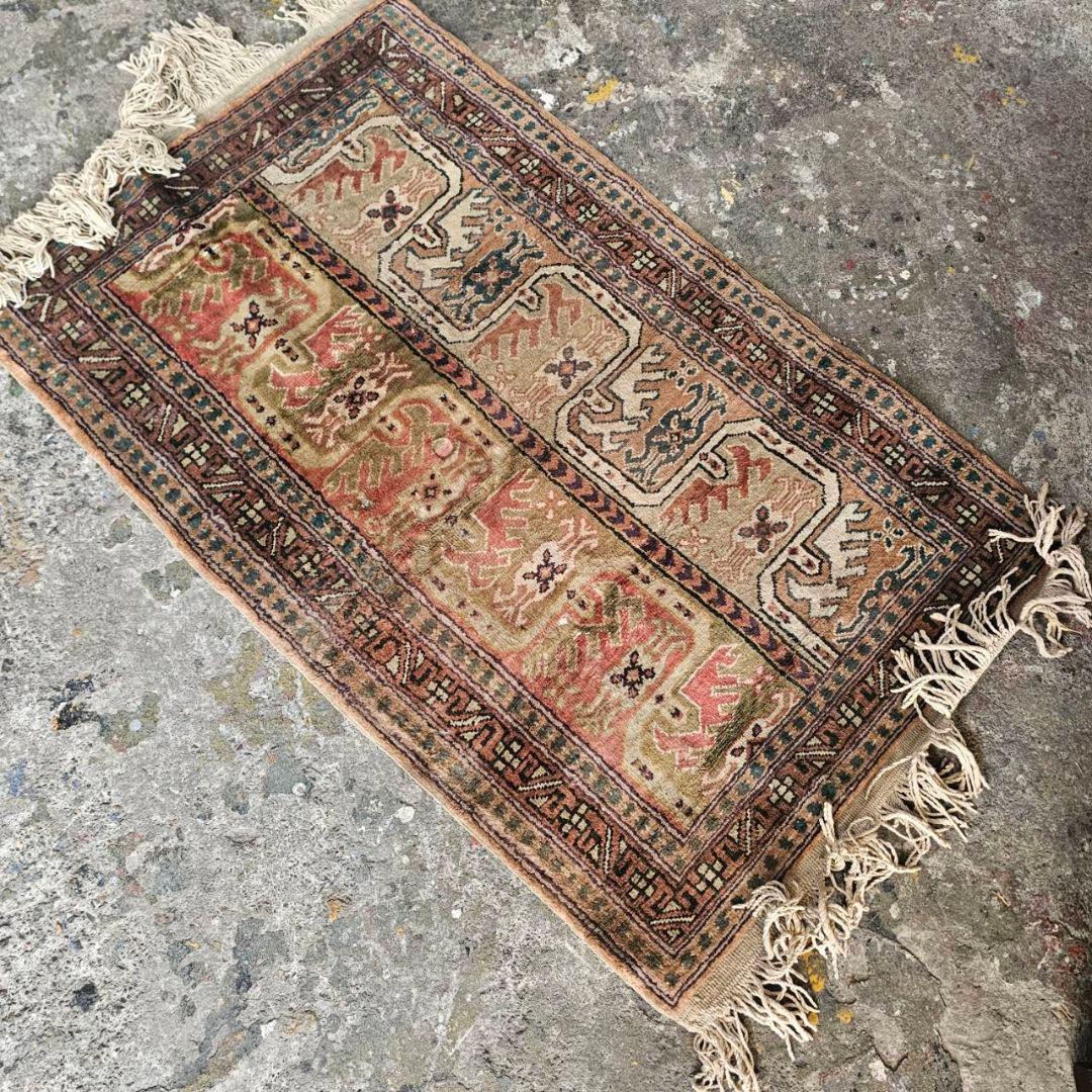 【q108/i9】オールド キリム ？ 敷物 絨毯 トライバルラグ