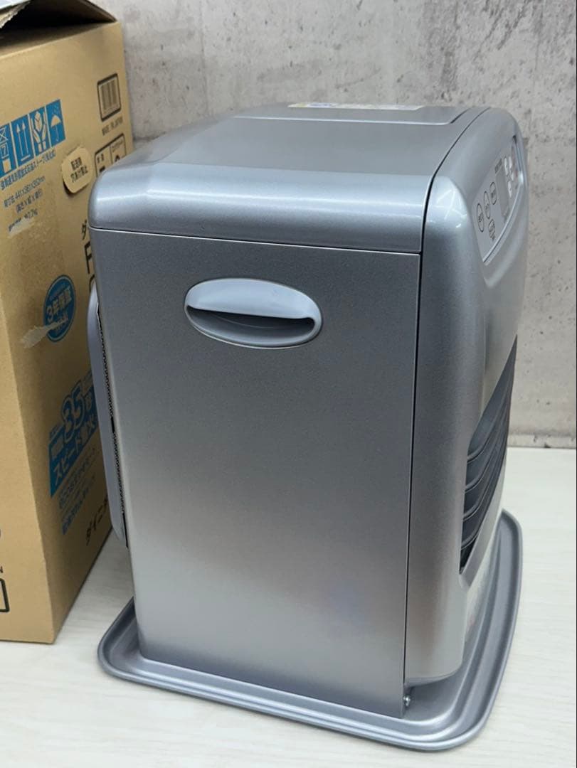 2023年製　9畳　ダイニチ　ブルーヒーター　石油ファンヒーター　灯油　ストーブ