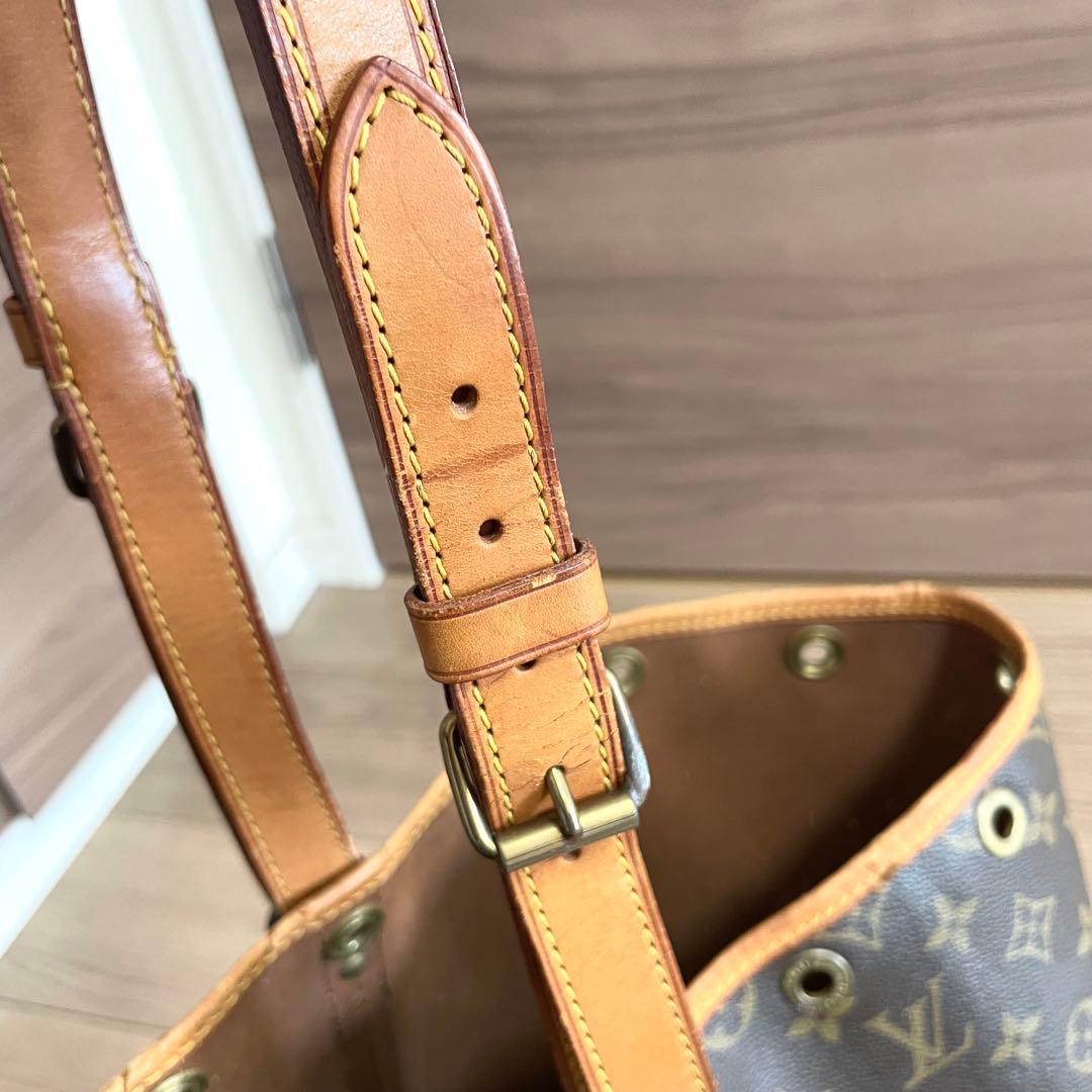 ルイヴィトン　ショルダーバッグ　ノエ　モノグラム　ブラウン　ヌメ革　廃盤