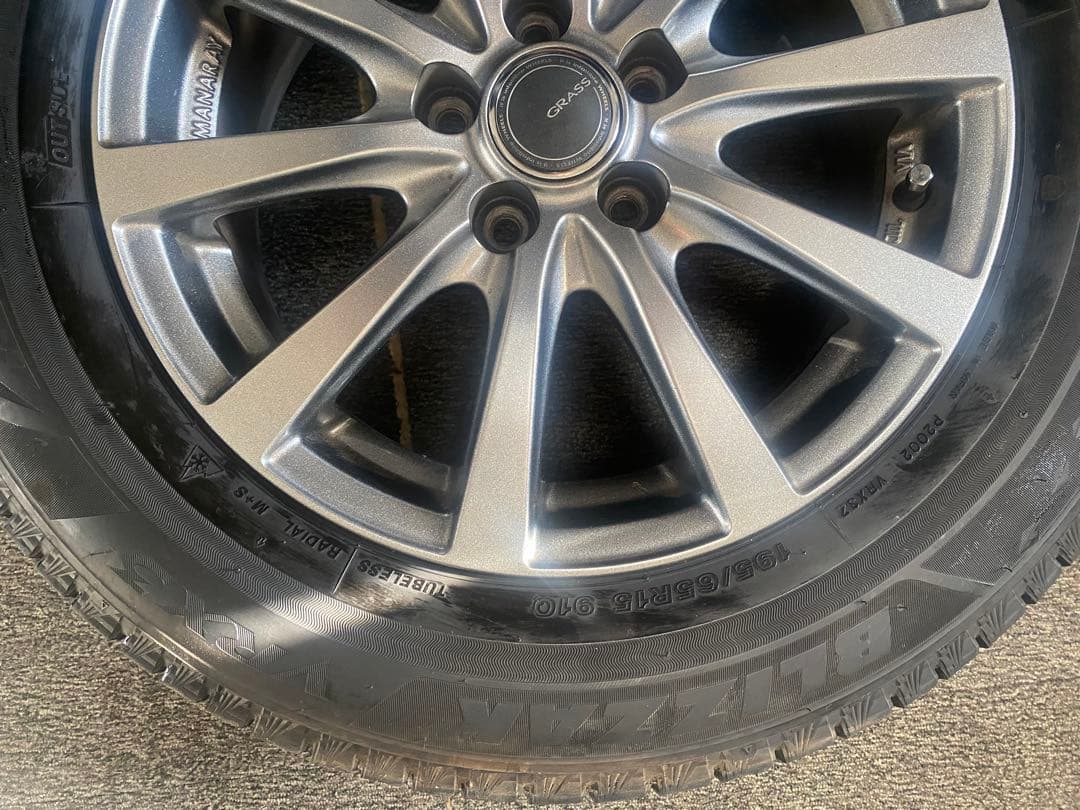 Time　1/4 ブリヂストンレスタイヤ 195/65R15