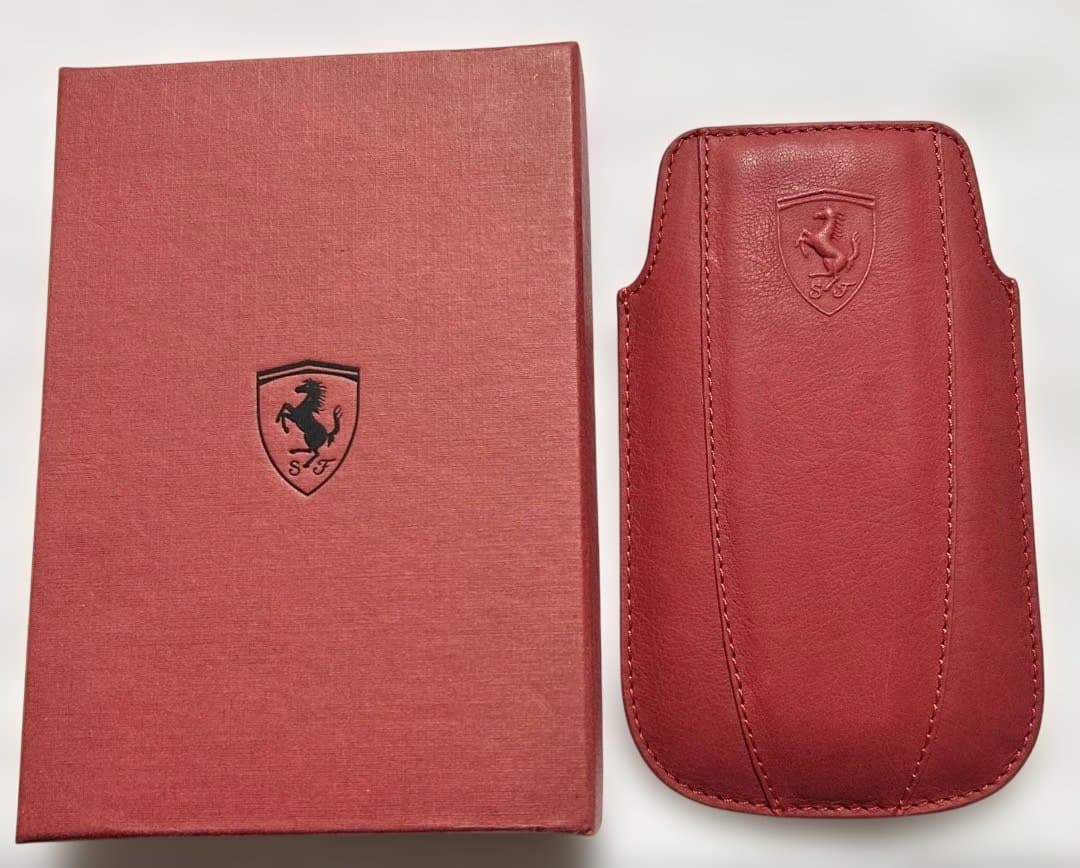 フェラーリ FIクラブ　Phone 3G 3GS 4G 4GS用レッド本革ケース
