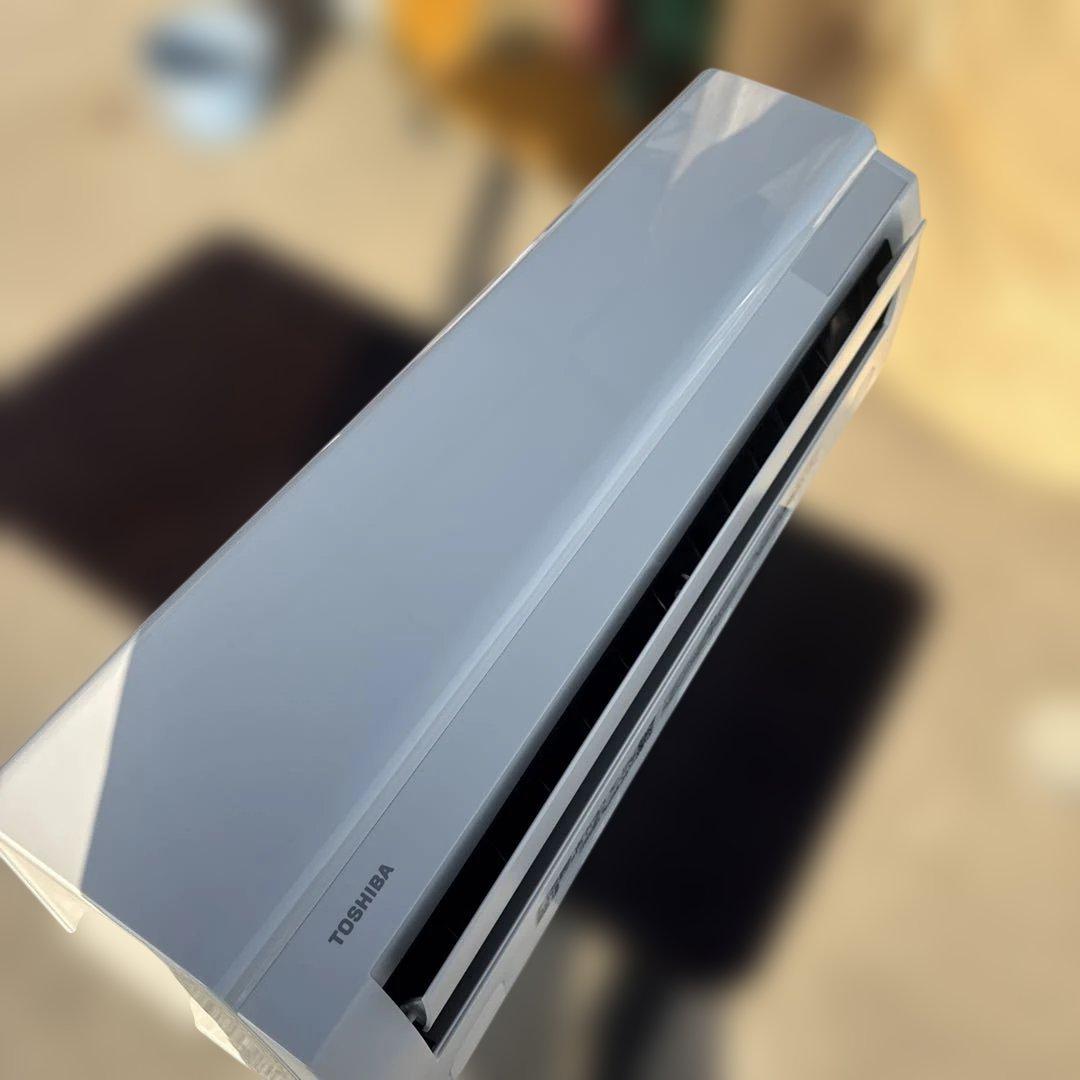 東芝 ルームエアコン RAS-J221M (主に6畳) 2022年