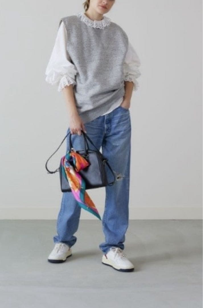 新品タグ付き　シンゾーン THE SHINZONE フリルカラーレースブラウス