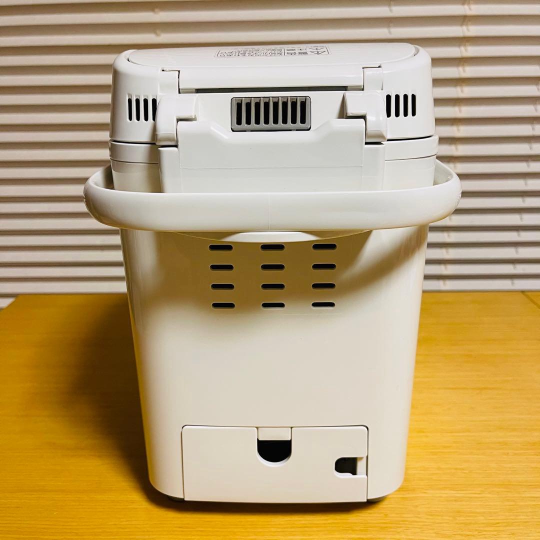 【6row】Panasonic ホームベーカリー SD-MB1-W