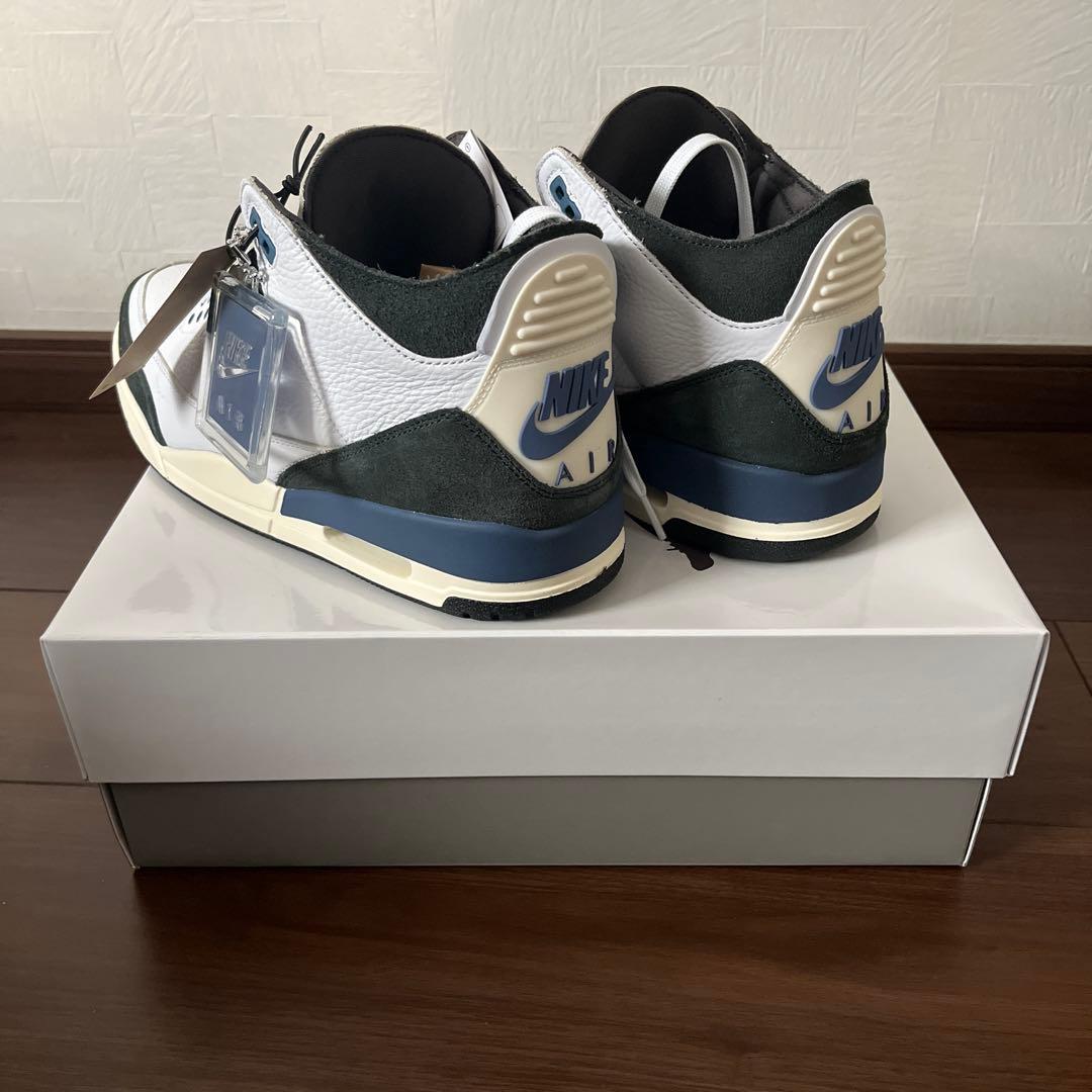 Air Jordan 3 アママニエール　ホワイト/ブラック/ネイビー