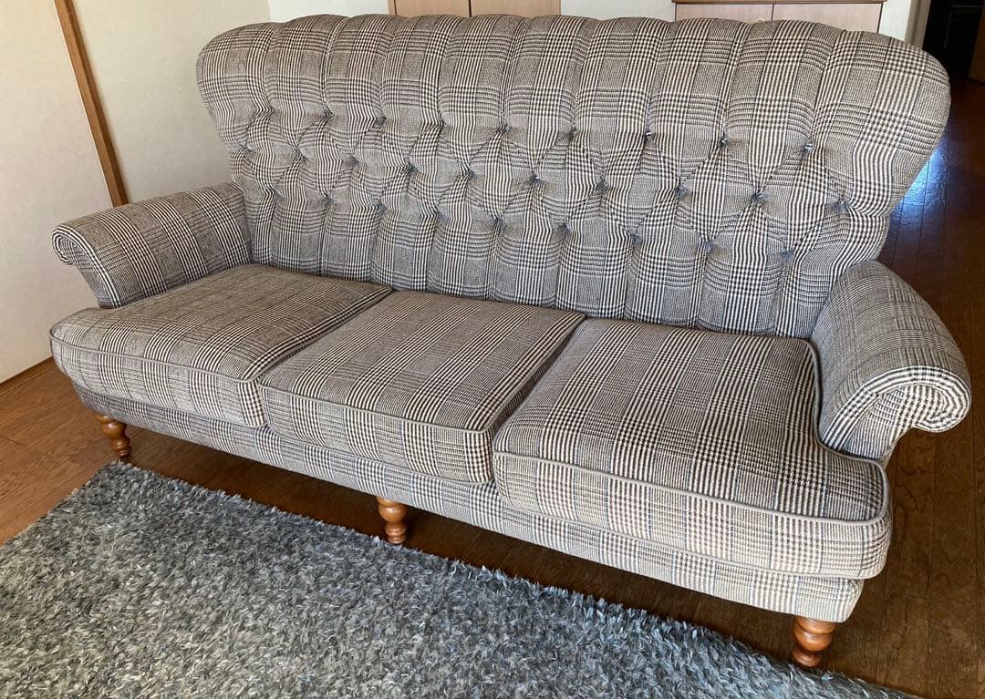 イギリス　アートフォーマ社　チェスターフィールド　ソファ